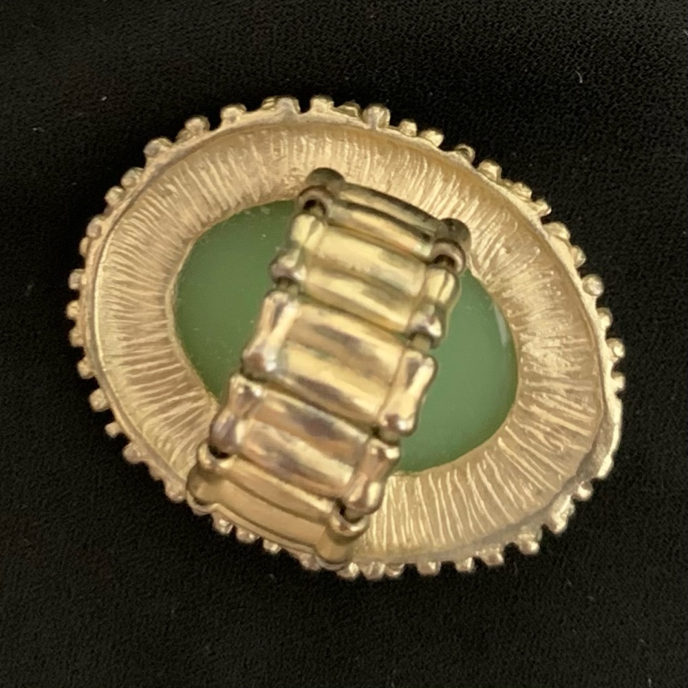 Vintage Stretchable Ring (New) - image 3